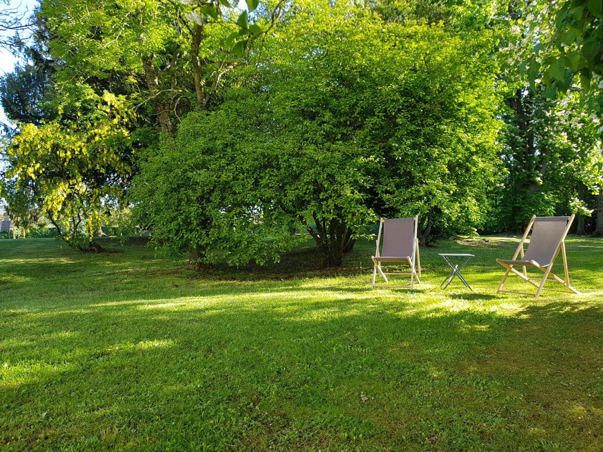 Hotel Chateau De La Marliere Fourmies Buitenkant foto